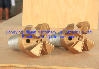 3 Klingen Schritt Typ 6-1/2 "Wolframkarbid Diamant PDC Drag Bit für das Bohren von Gestein